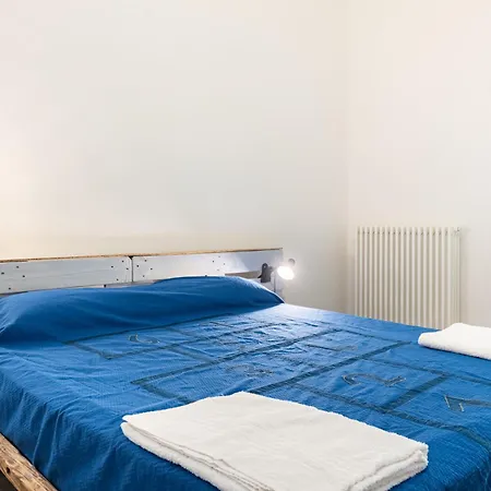 Finestrella 49 شقة